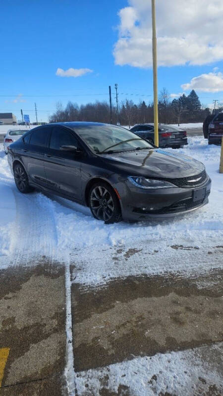 2015 Chrysler 200 S