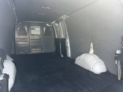 2021 Chevrolet Express 3500