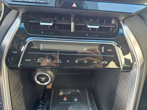 2023 Toyota Venza Nightshade Edition