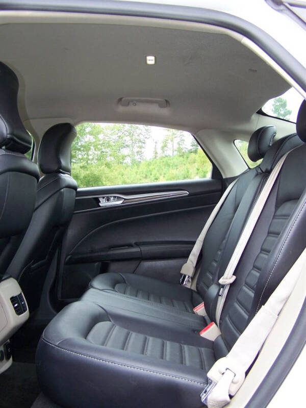 2018 Ford Fusion Hybrid SE