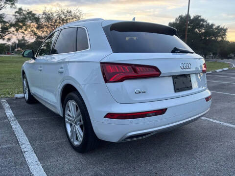 2019 Audi Q5 quattro Premium Plus 45 TFSI