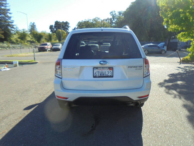 2011 Subaru Forester 2.5X Premium