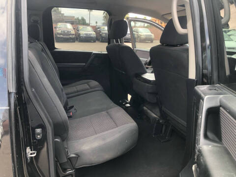 2009 Nissan Titan SE