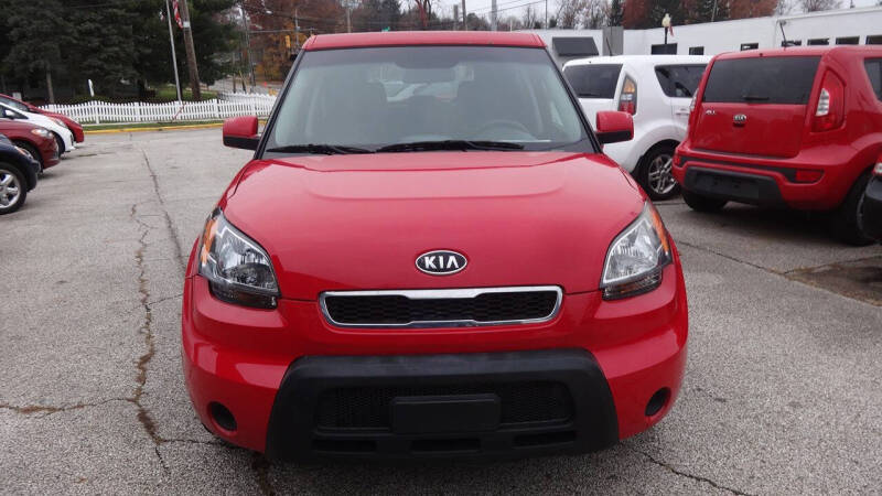 2011 Kia Soul +