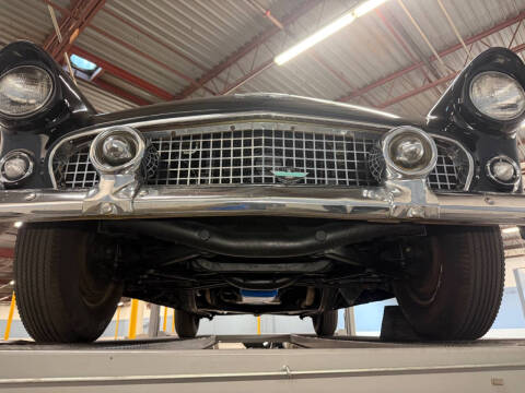 1956 Ford Thunderbird