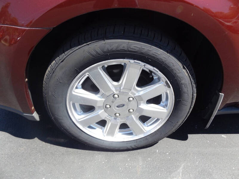 2008 Ford Taurus SEL