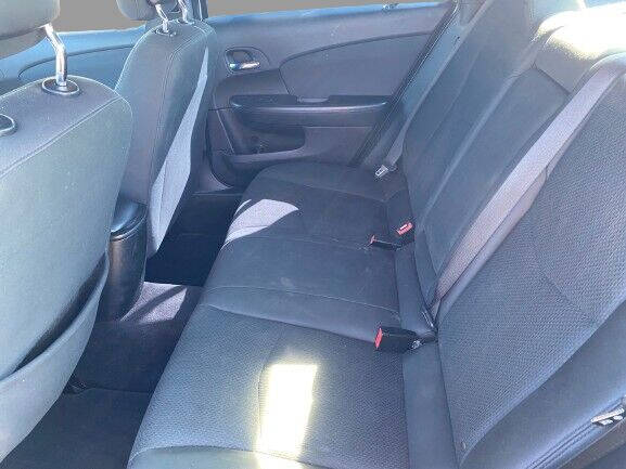 2011 Chrysler 200 LX