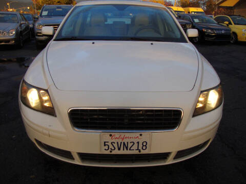 2006 Volvo V50 T5