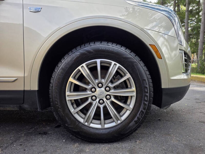2017 Cadillac XT5 Luxury