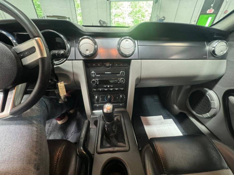 2008 Ford Mustang GT Deluxe