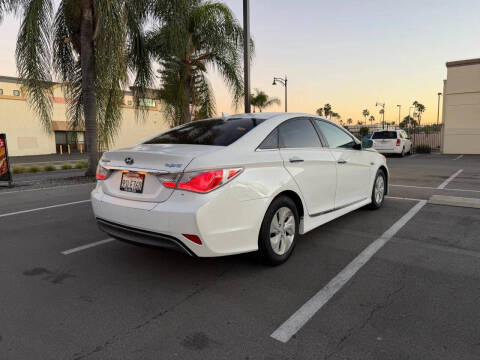 2015 Hyundai Sonata Hybrid