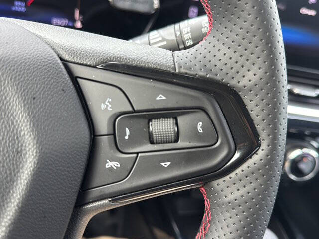 2025 Chevrolet Trax RS