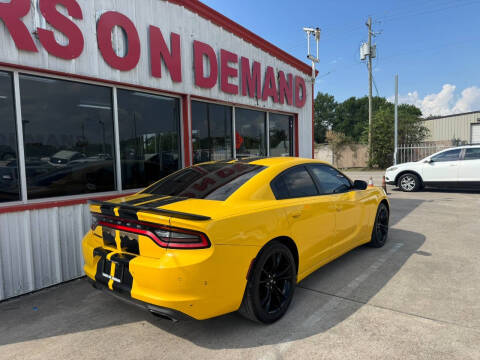2017 Dodge Charger SE
