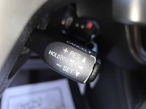 2017 Toyota Highlander LE