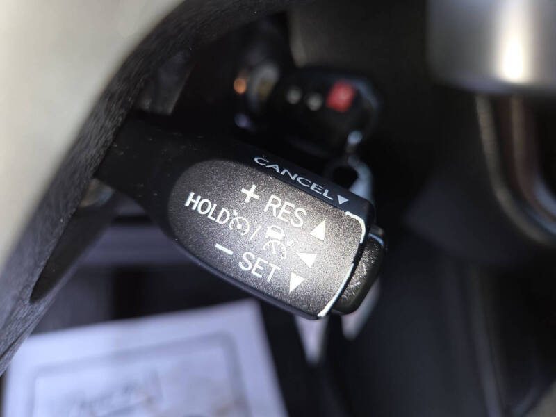 2017 Toyota Highlander LE