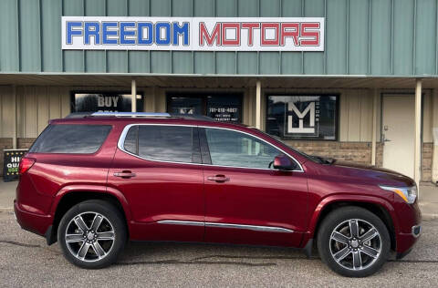 2017 GMC Acadia Denali