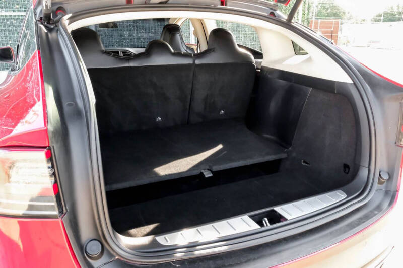 2017 Tesla Model X 75D