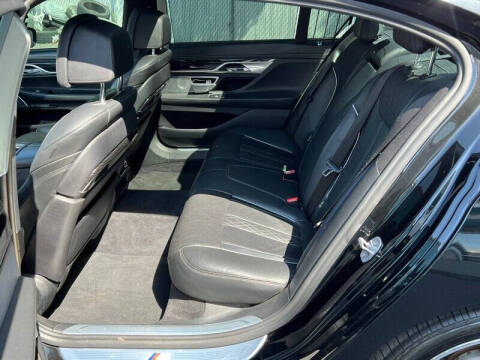 2018 BMW 7 Series 750i xDrive