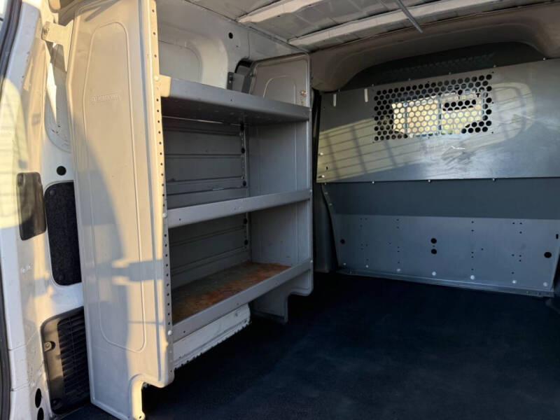 2017 Nissan NV200 SV