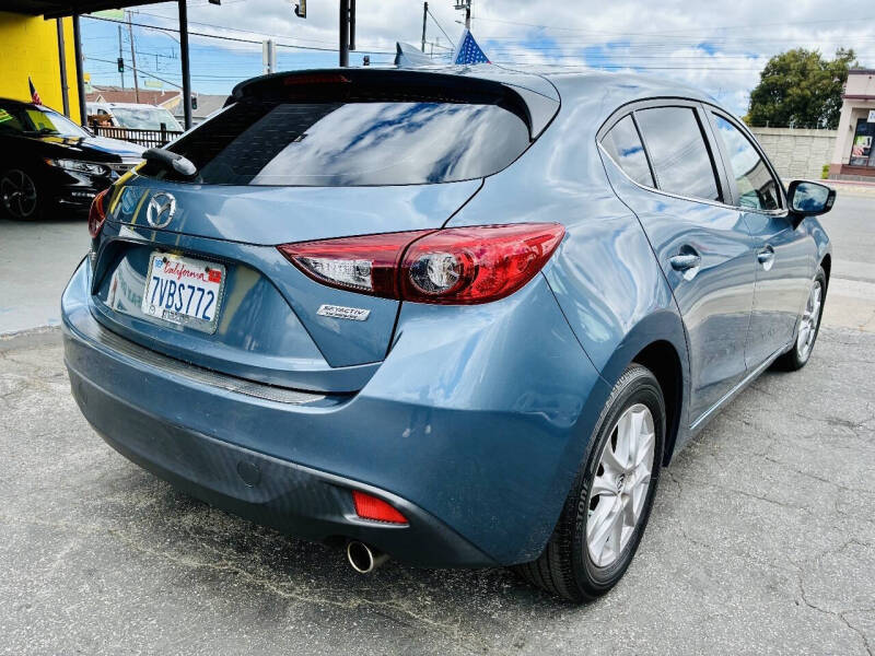 2016 Mazda MAZDA3 i Touring