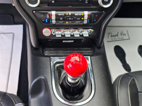 2017 Ford Mustang EcoBoost Premium