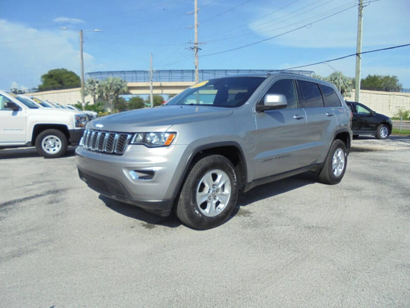 2017 Jeep Grand Cherokee Laredo
