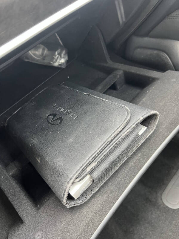 2004 Cadillac Professional CH