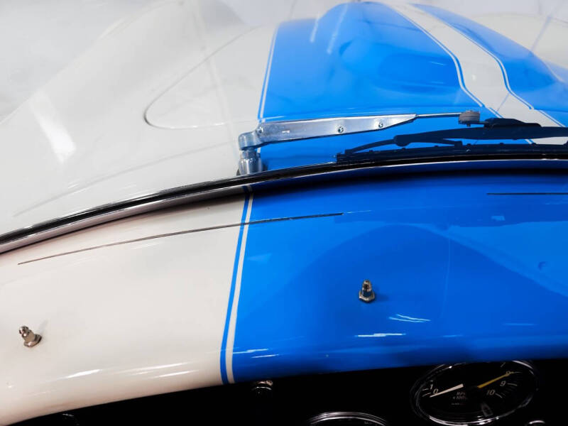 1965 Shelby Cobra Roadster