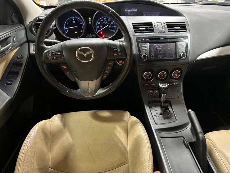 2013 Mazda MAZDA3 i Grand Touring