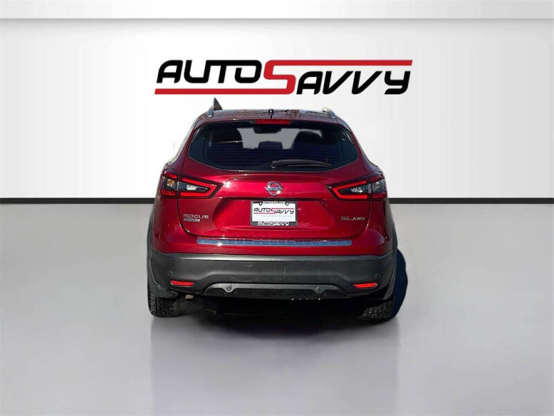 2022 Nissan Rogue Sport SL