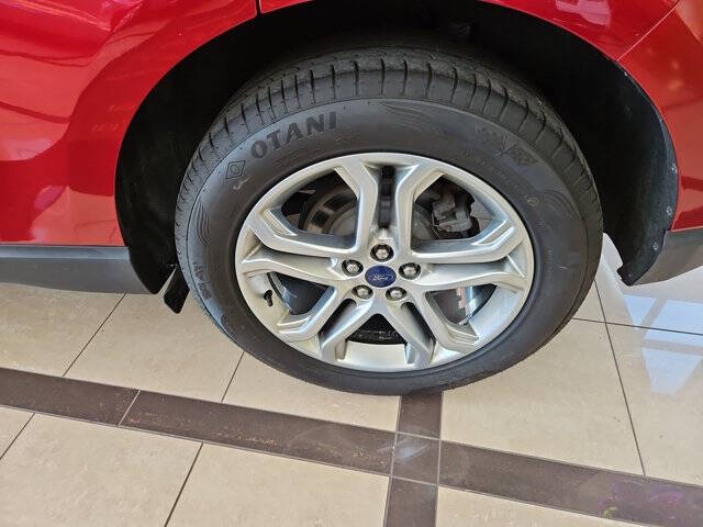 2018 Ford Edge Titanium