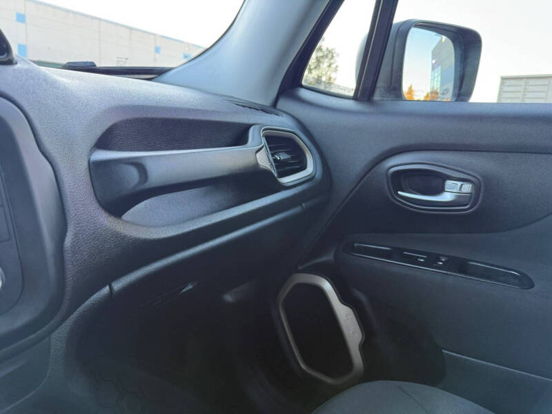 2017 Jeep Renegade Sport