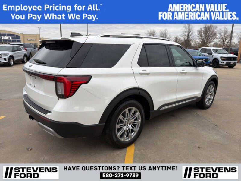 2026 Ford Explorer Platinum