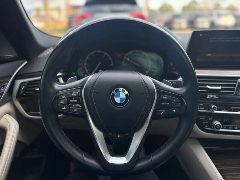 2019 BMW 5 Series 540i