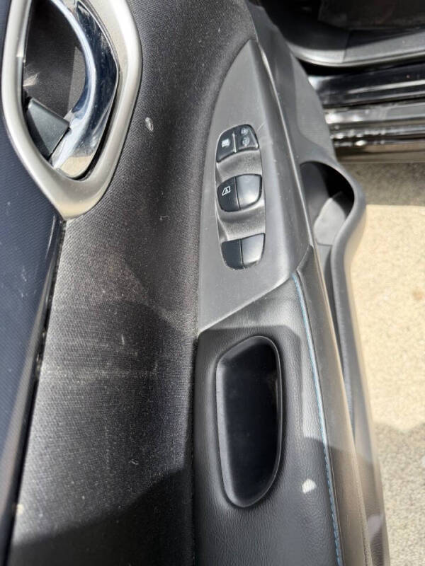 2019 Nissan Sentra SR
