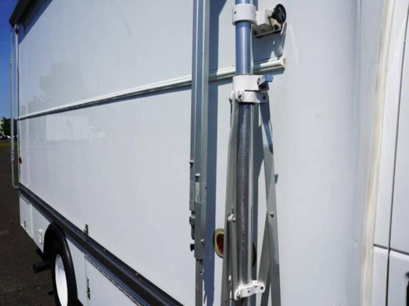 1999 Ford Econoline's photo