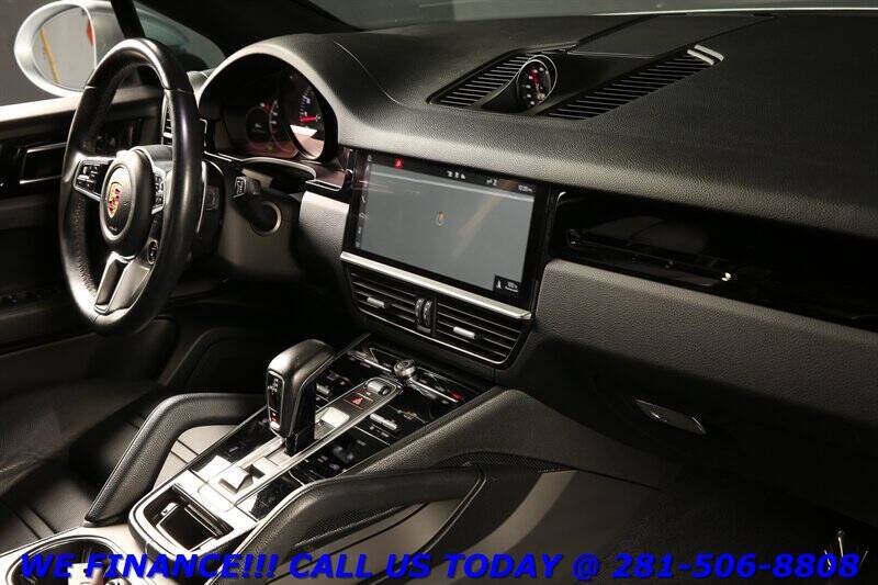2020 Porsche Cayenne Coupe