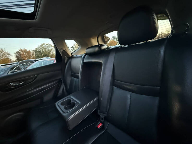 2017 Nissan Rogue Hybrid