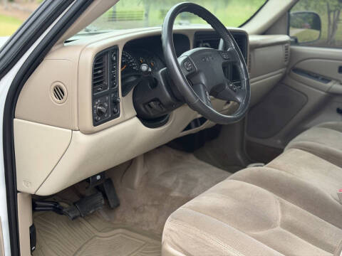 2004 GMC Yukon SLE