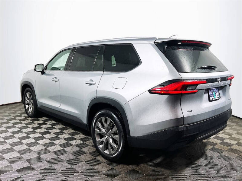 2024 Toyota Grand Highlander XLE