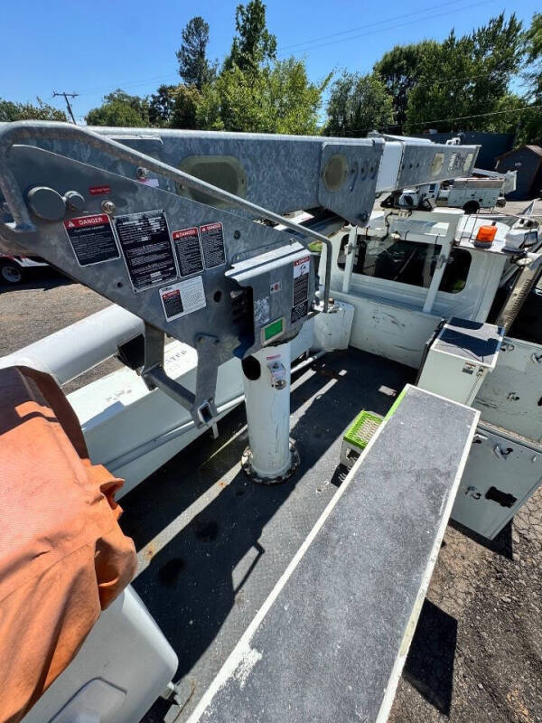 2012 International WorkStar 7300