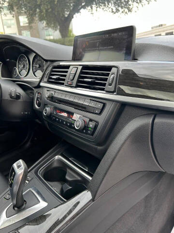 2015 BMW 3 Series 328i