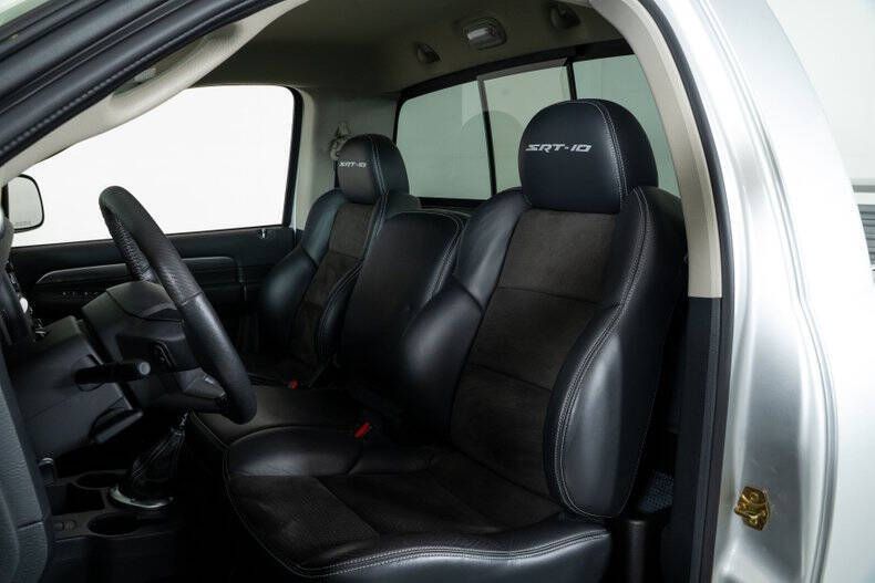 2004 Dodge Ram 1500 SRT-10