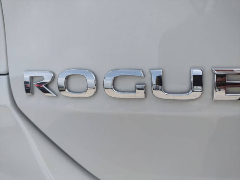 2020 Nissan Rogue S