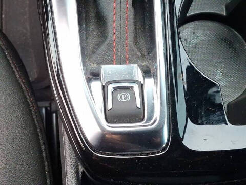 2025 Chevrolet Trax RS