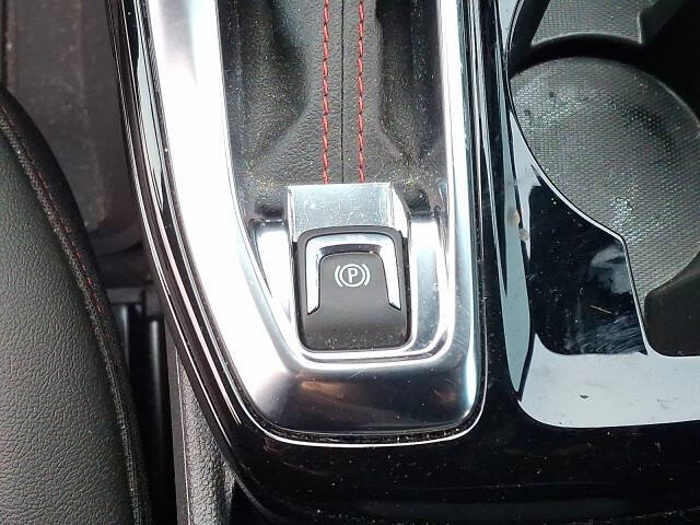 2025 Chevrolet Trax RS