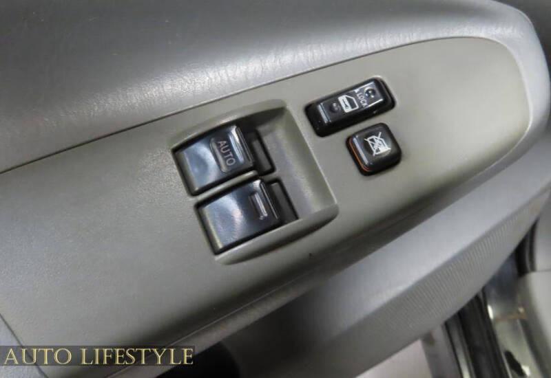 2006 Toyota Tacoma X-Runner V6