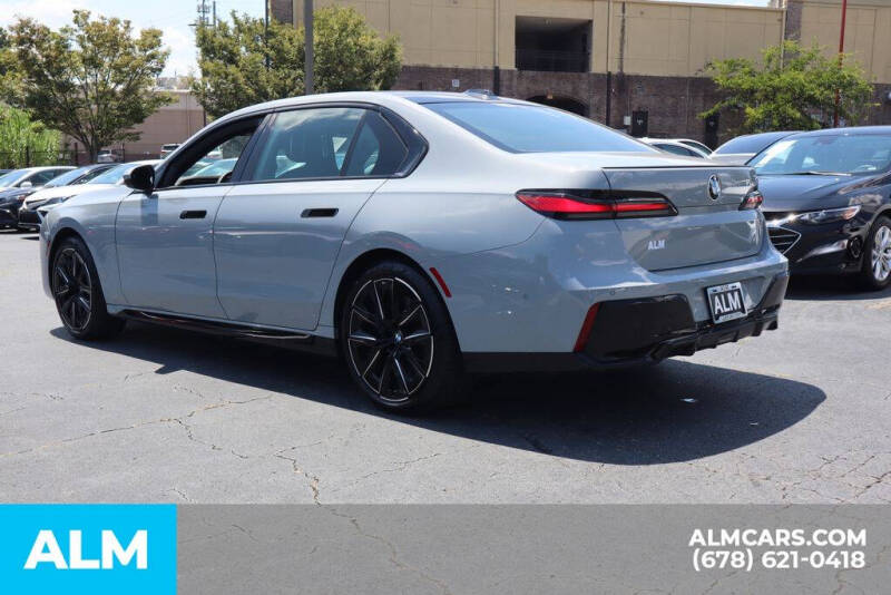 2025 BMW 7 Series 740i