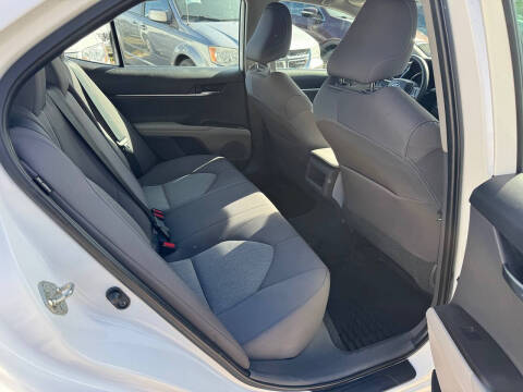 2021 Toyota Camry LE