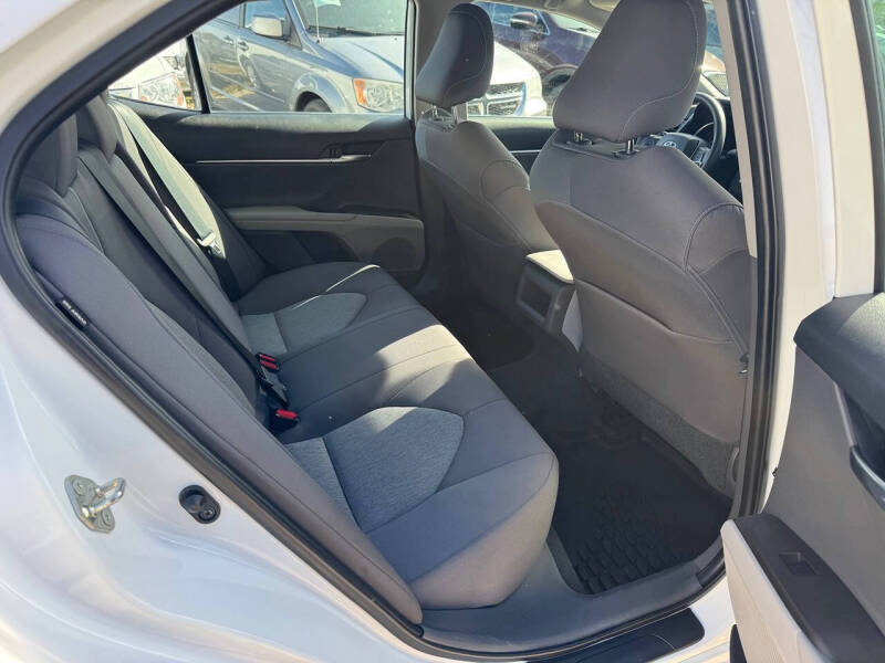 2021 Toyota Camry LE